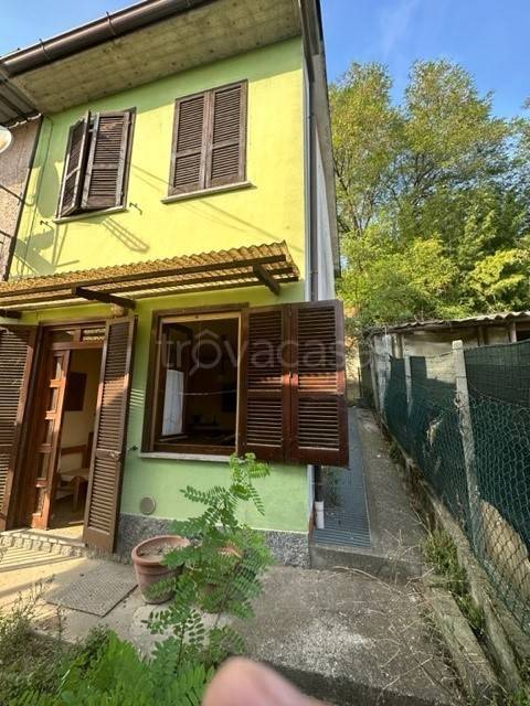 casa indipendente in vendita a Miradolo Terme