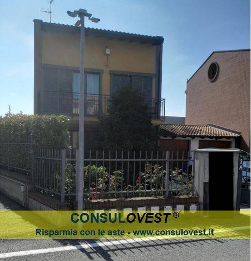 casa indipendente in vendita a Miradolo Terme