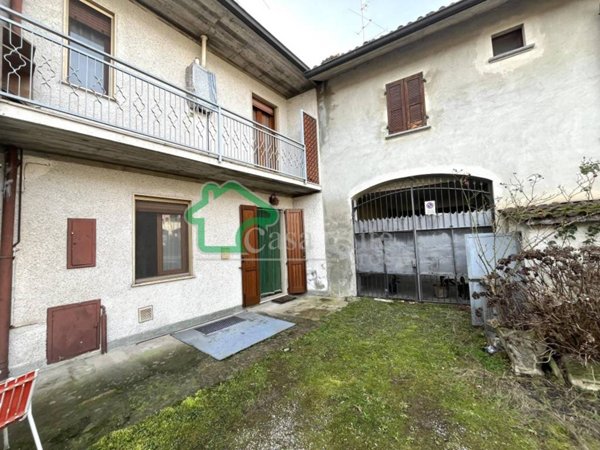 casa indipendente in vendita a Miradolo Terme