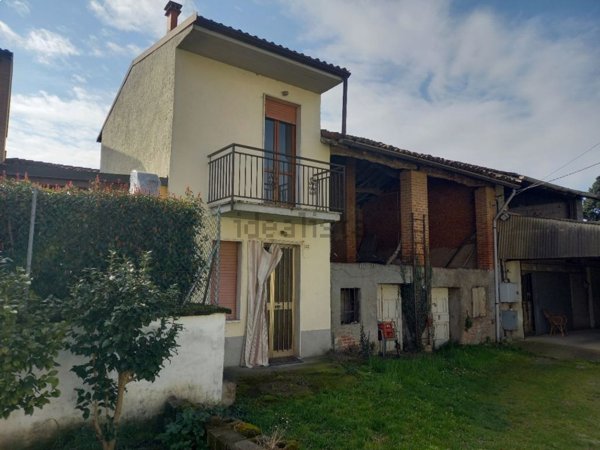 appartamento in vendita a Miradolo Terme in zona Camporinaldo