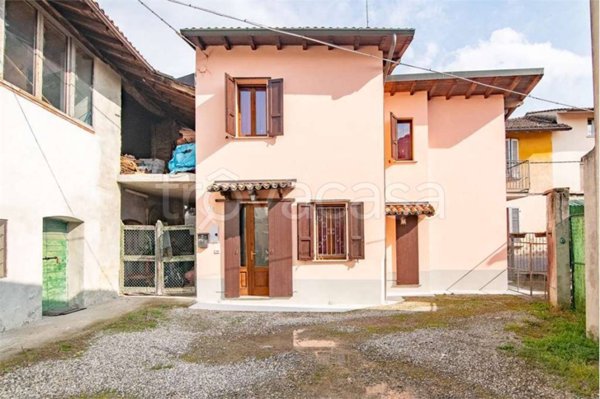 casa indipendente in vendita a Miradolo Terme
