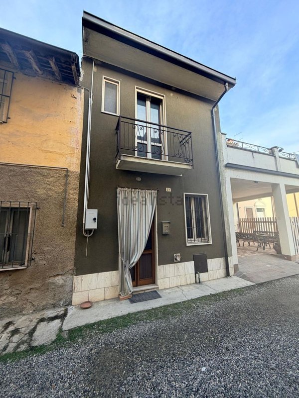 casa indipendente in vendita a Miradolo Terme