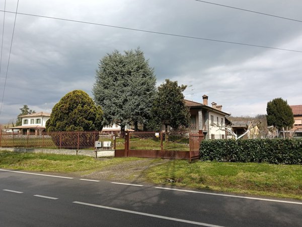 casa indipendente in vendita a Miradolo Terme