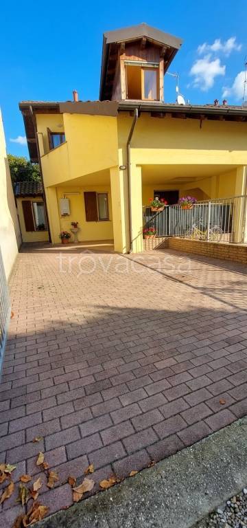 appartamento in vendita a Miradolo Terme