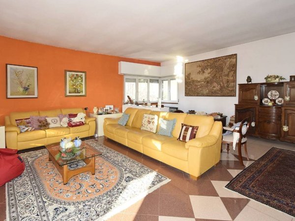 casa indipendente in vendita a Miradolo Terme