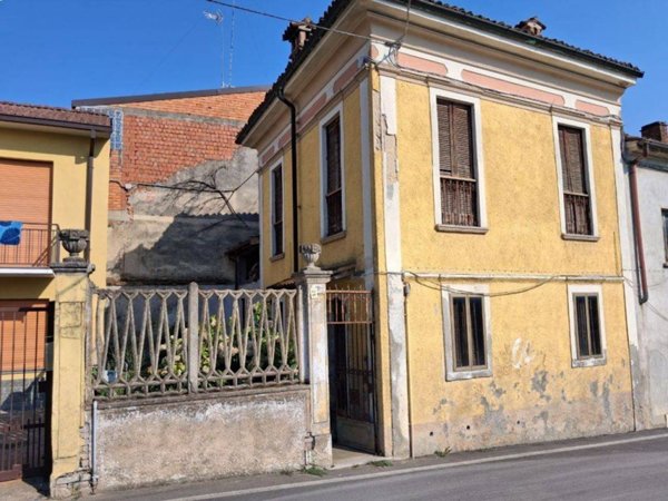 casa indipendente in vendita a Miradolo Terme