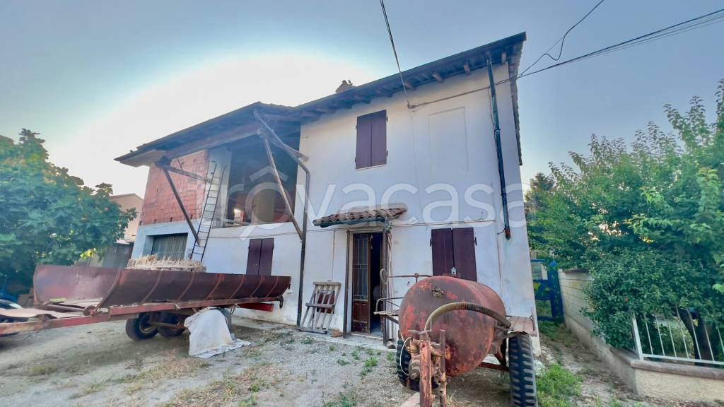 casa indipendente in vendita a Miradolo Terme