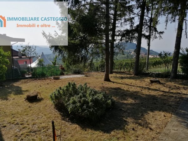 casa indipendente in vendita a Montalto Pavese