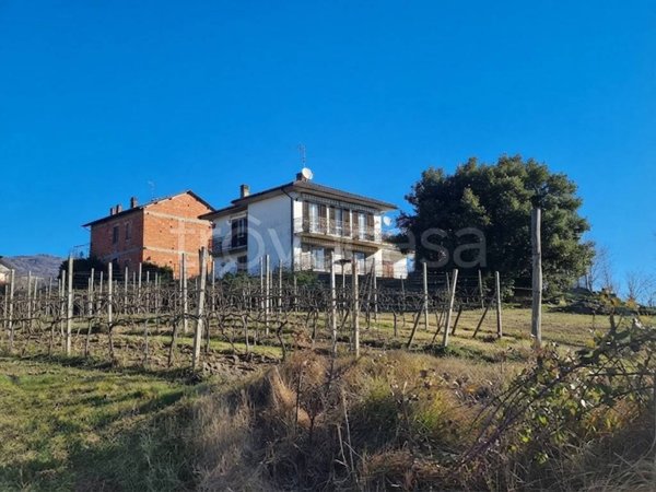 casa indipendente in vendita a Montalto Pavese