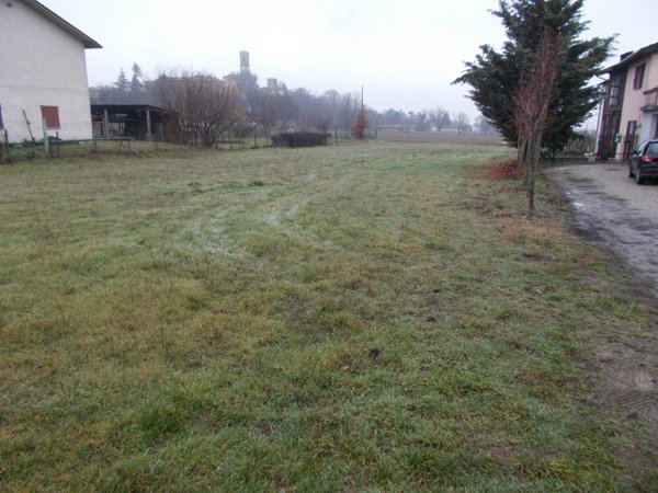 terreno edificabile in vendita a Montebello della Battaglia