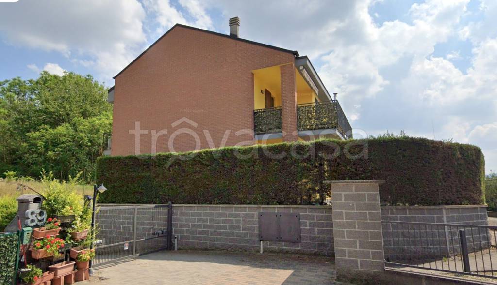 appartamento in vendita a Montebello della Battaglia in zona Sgarbina