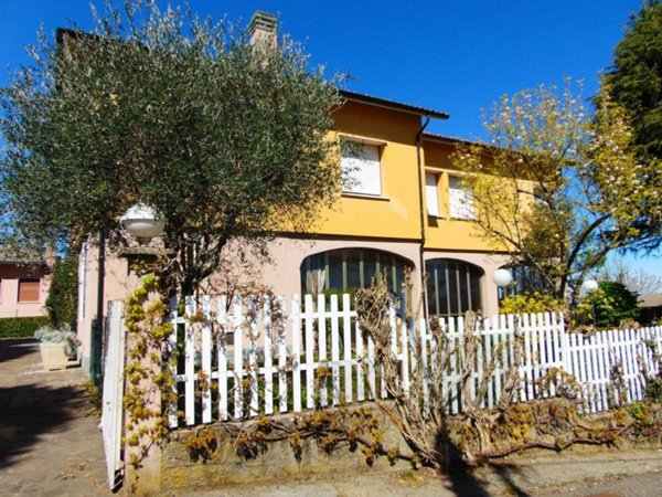 casa indipendente in vendita a Montebello della Battaglia