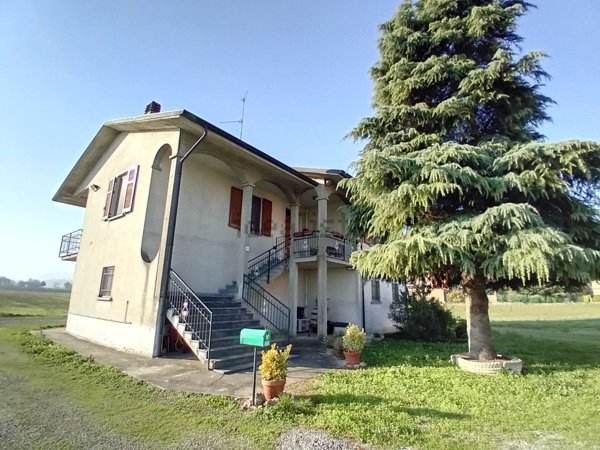 casa indipendente in vendita a Montebello della Battaglia