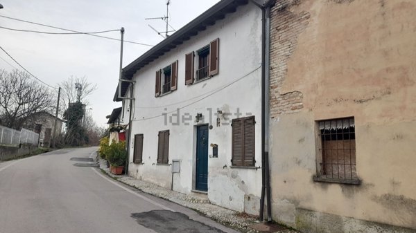 appartamento in vendita a Montebello della Battaglia