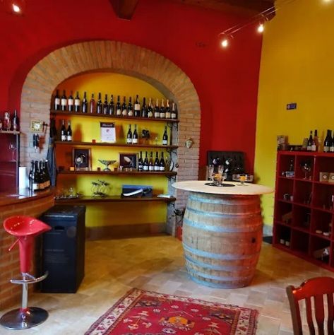 azienda agricola in vendita a Montebello della Battaglia