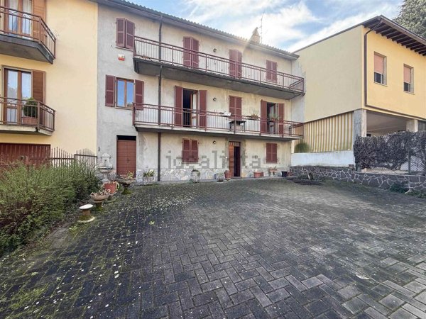 casa semindipendente in vendita a Montebello della Battaglia
