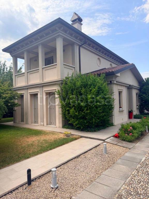 casa indipendente in vendita a Montebello della Battaglia