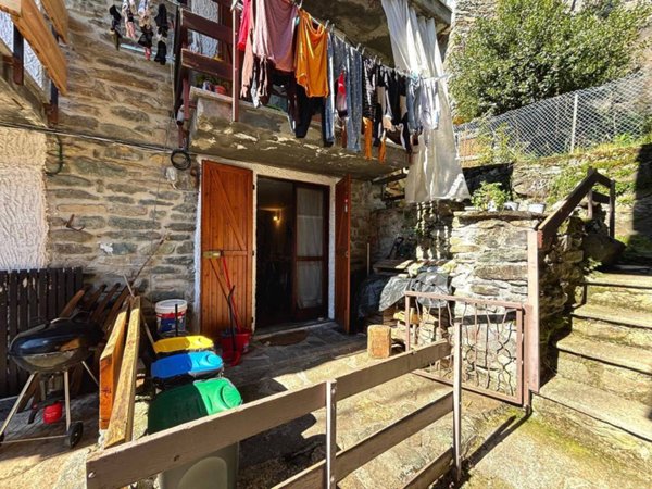 casa indipendente in vendita a Lemie in zona Villaretti