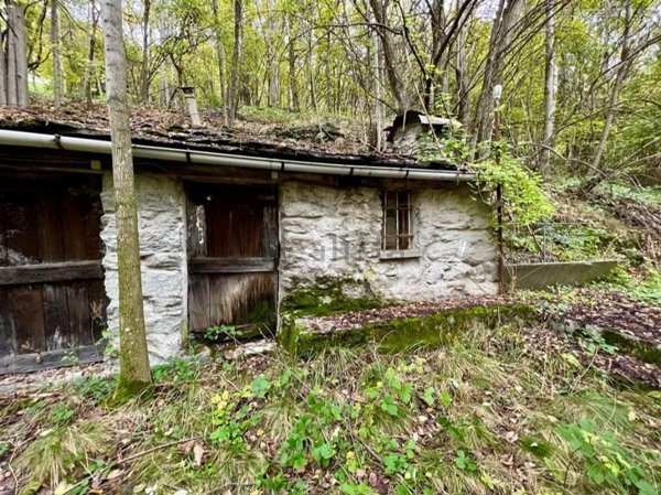 casa indipendente in vendita a Lemie in zona Villaretti