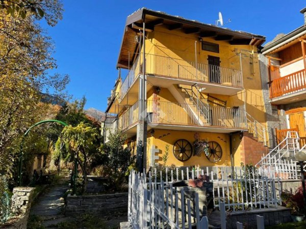 casa indipendente in vendita a Lemie in zona Chiandusseglio