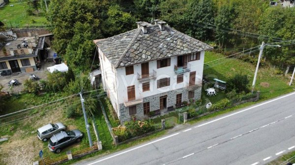 appartamento in vendita a Lemie