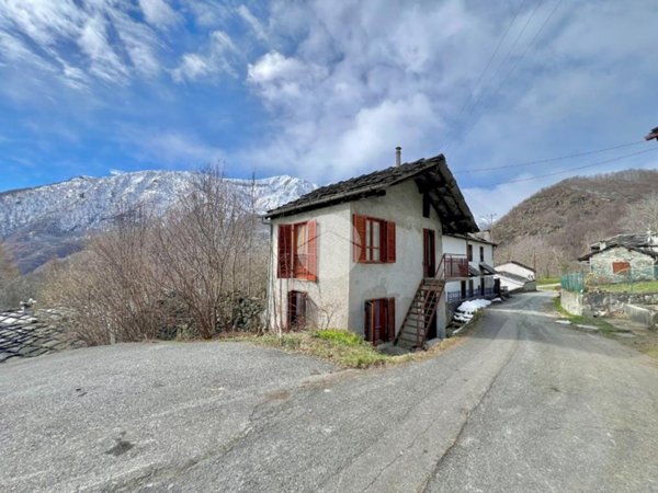 casa indipendente in vendita a Lemie in zona Villaretti