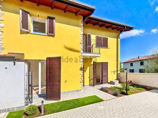 appartamento in vendita a Montecalvo Versiggia