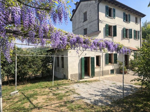 casa indipendente in vendita a Montescano