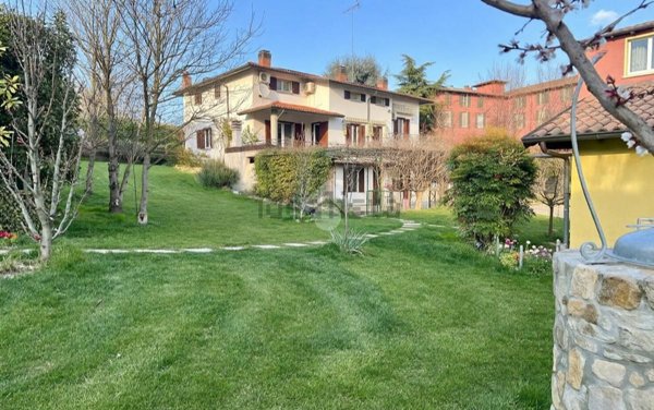 casa indipendente in vendita a Montescano