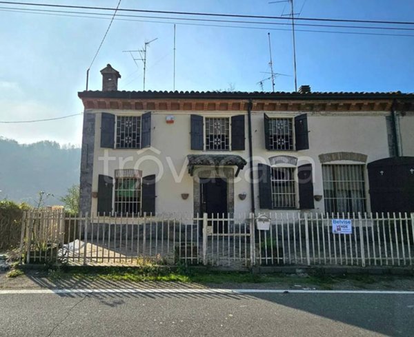 casa indipendente in vendita a Montesegale