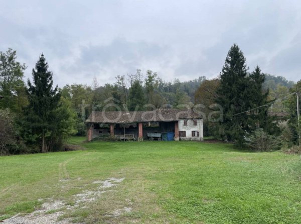 casa indipendente in vendita a Montesegale