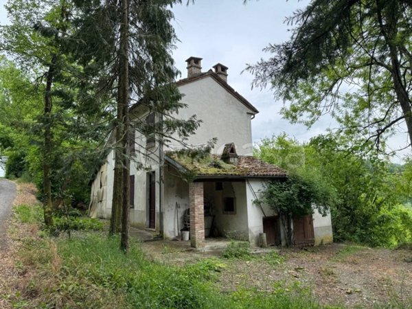 casa indipendente in vendita a Montesegale