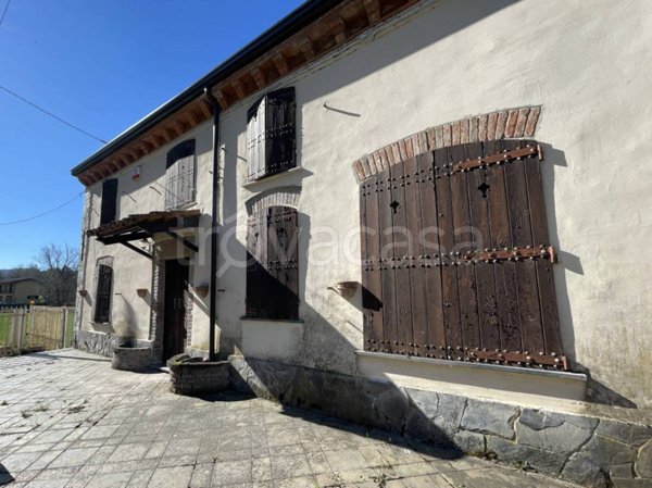 casa indipendente in vendita a Montesegale