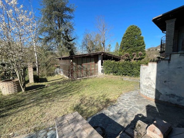 casa indipendente in vendita a Montesegale