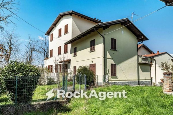 appartamento in vendita a Montesegale in zona Camolino