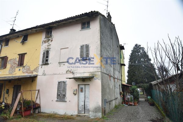 casa indipendente in vendita a Monticelli Pavese