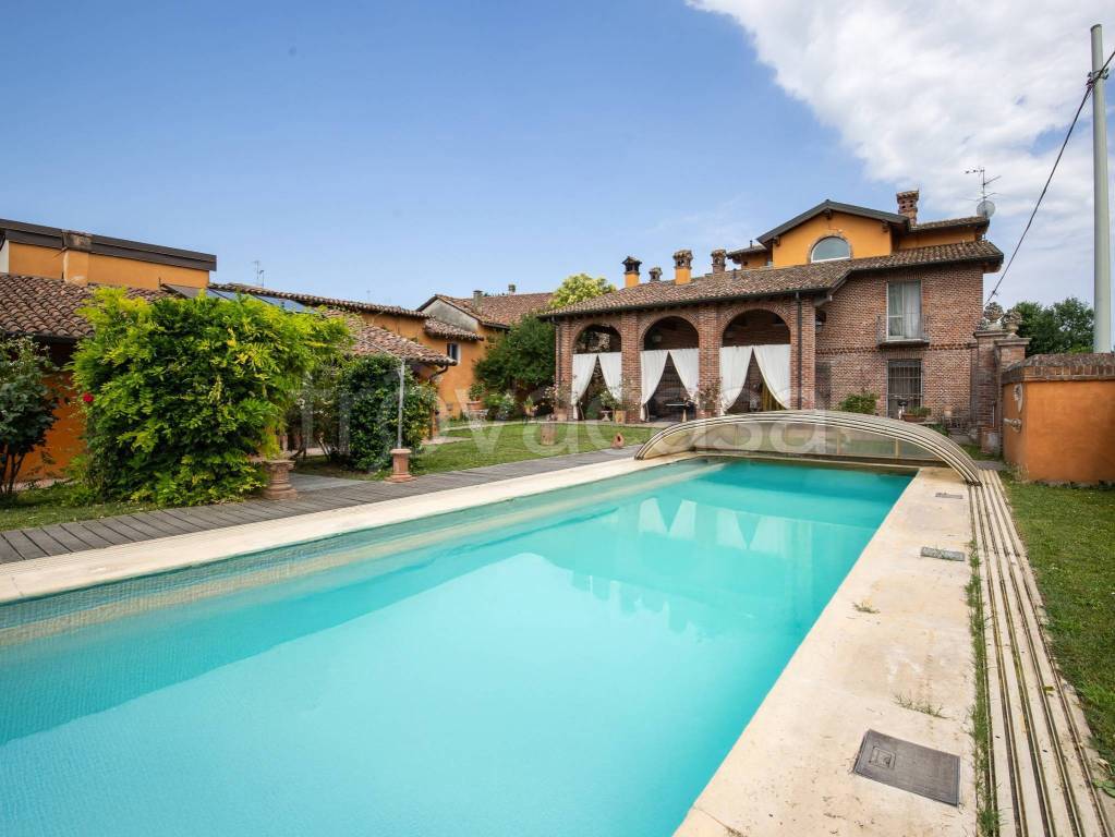 casa indipendente in vendita a Monticelli Pavese