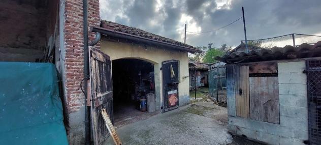 locale di sgombero in vendita a Monticelli Pavese