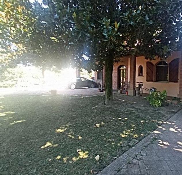 casa indipendente in vendita a Monticelli Pavese