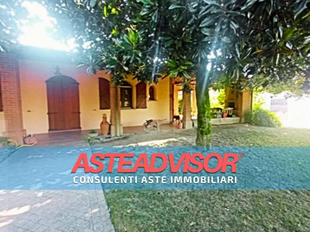 casa indipendente in vendita a Monticelli Pavese