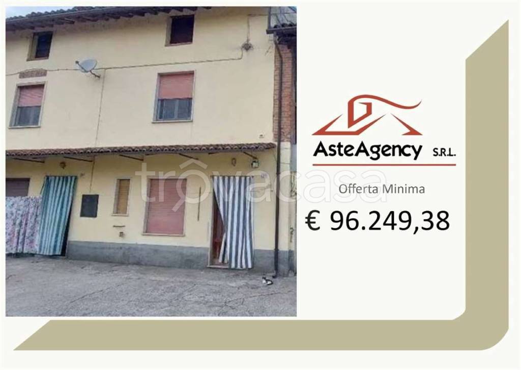 casa indipendente in vendita a Monticelli Pavese in zona Bosco Soncina