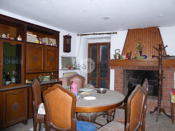 appartamento in vendita a Montù Beccaria