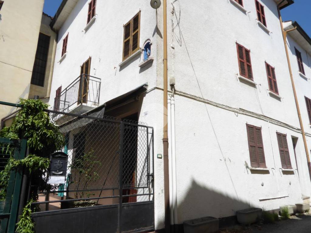 casa indipendente in vendita a Montù Beccaria