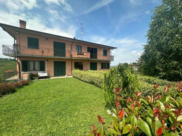 appartamento in vendita a Montù Beccaria