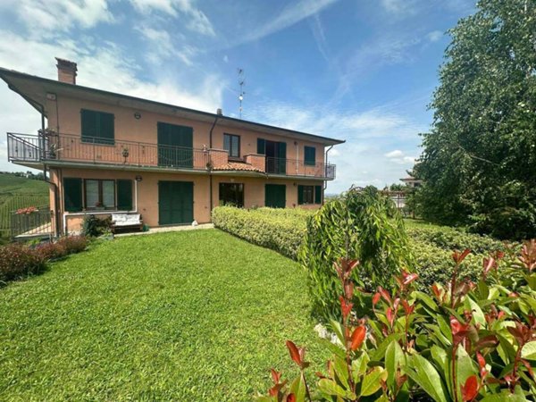 appartamento in vendita a Montù Beccaria