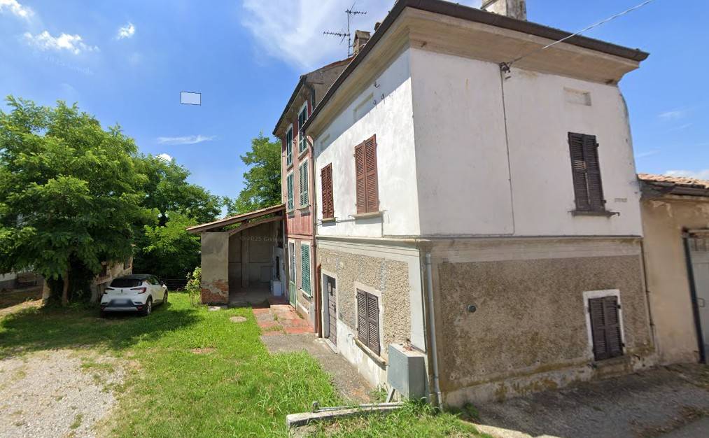 casa indipendente in vendita a Montù Beccaria in zona Casa Bianca