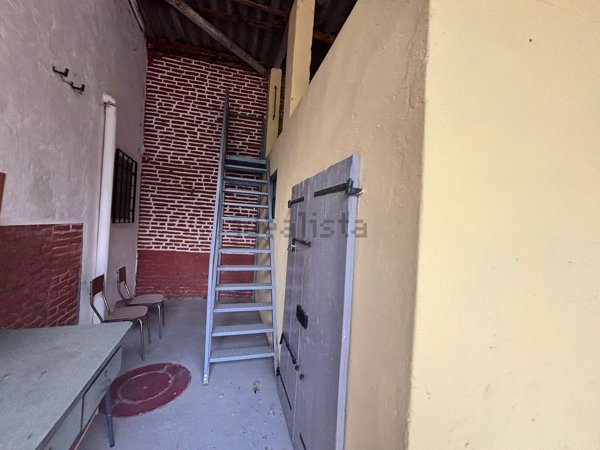 appartamento in vendita a Montù Beccaria in zona Costa Montefedele