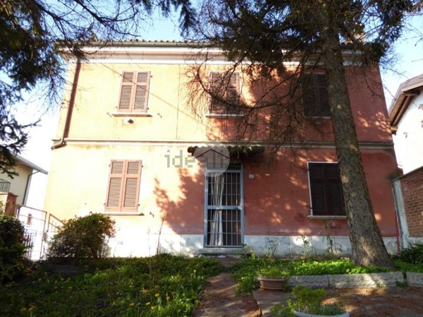 appartamento in vendita a Montù Beccaria