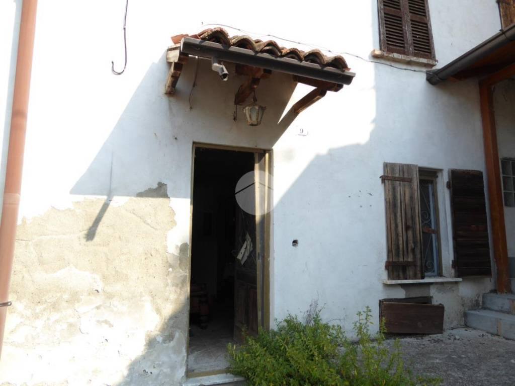 casa indipendente in vendita a Montù Beccaria