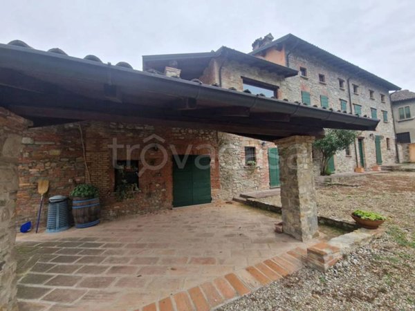 casa indipendente in vendita a Montù Beccaria